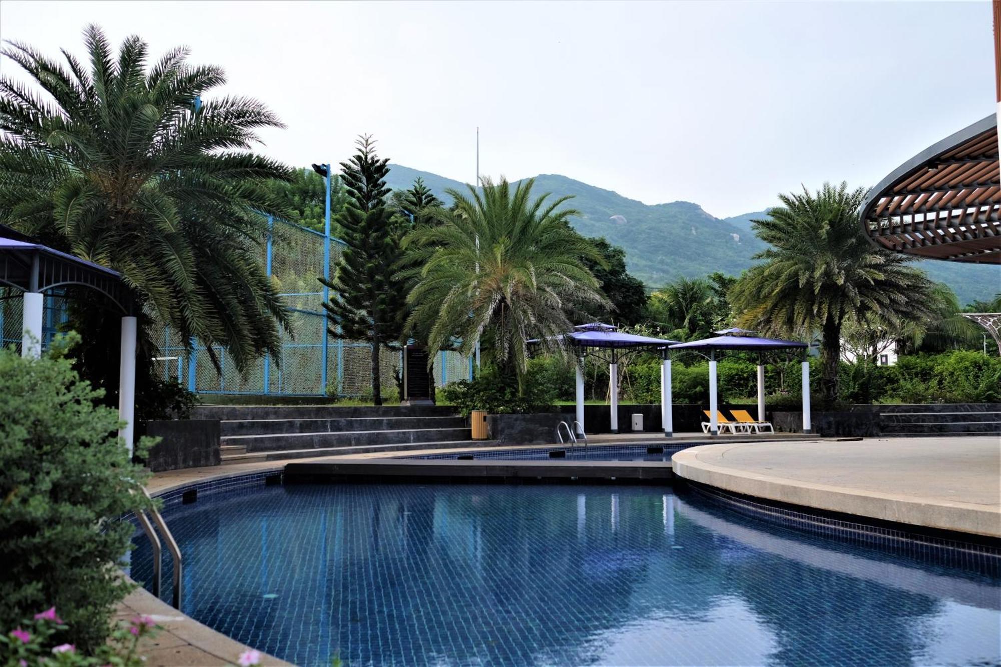 Private Villa At Oceanami Resort Phuochai 외부 사진