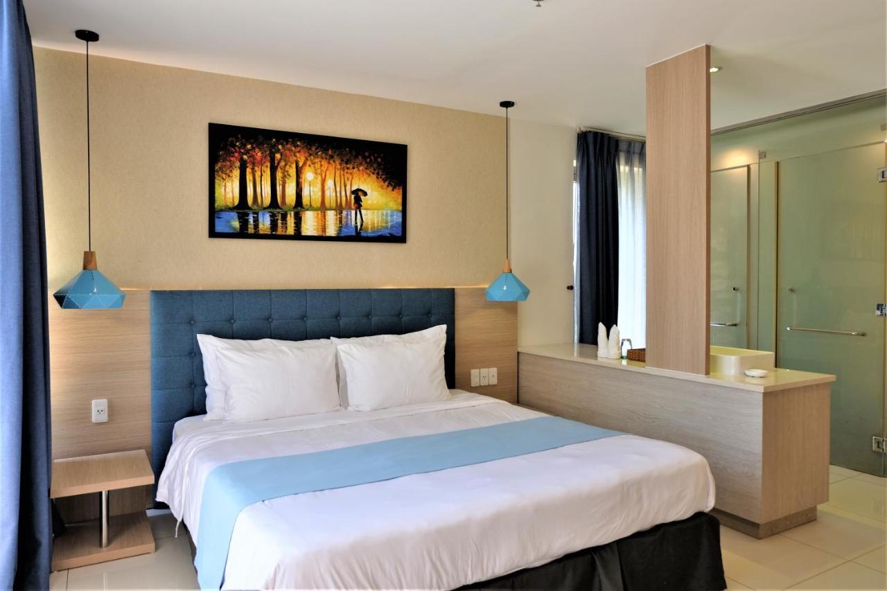Private Villa At Oceanami Resort Phuochai 외부 사진