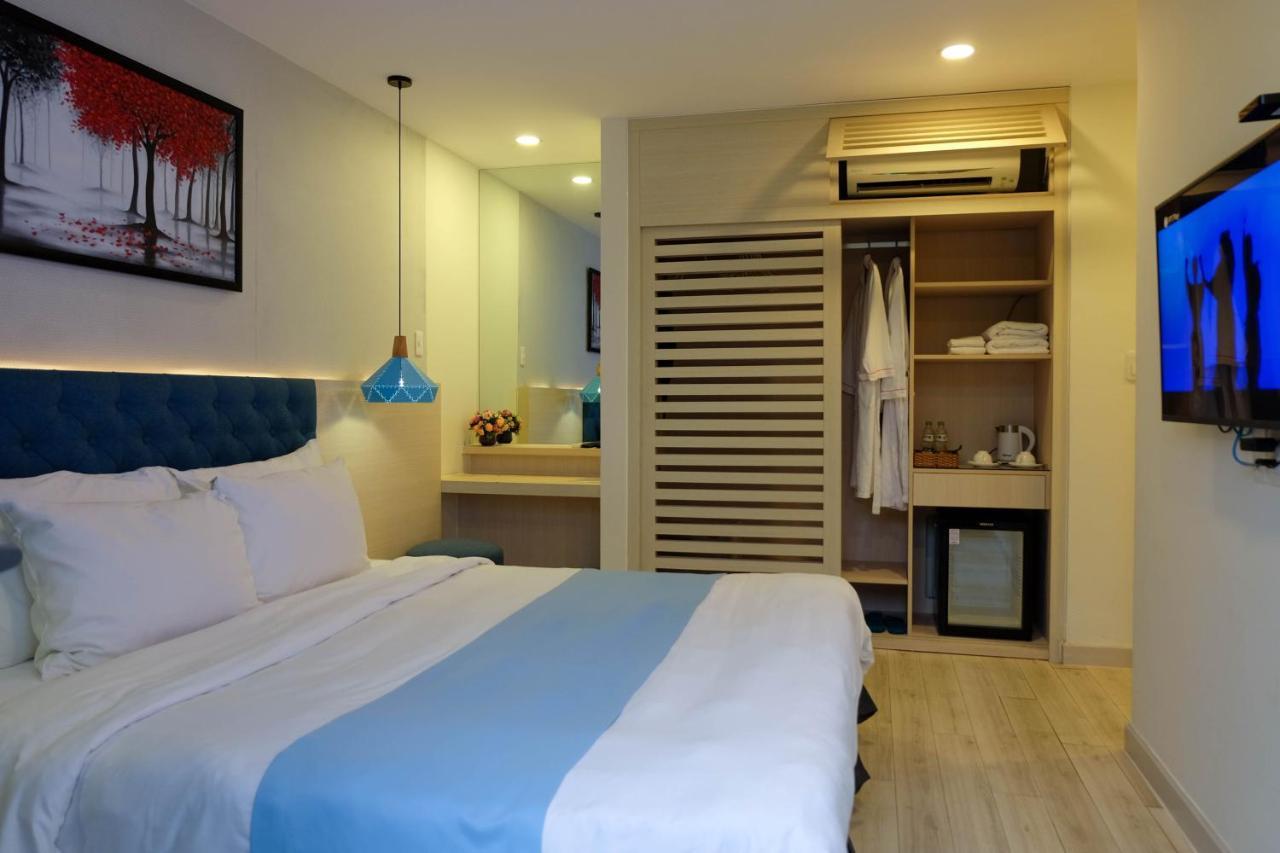 Private Villa At Oceanami Resort Phuochai 외부 사진