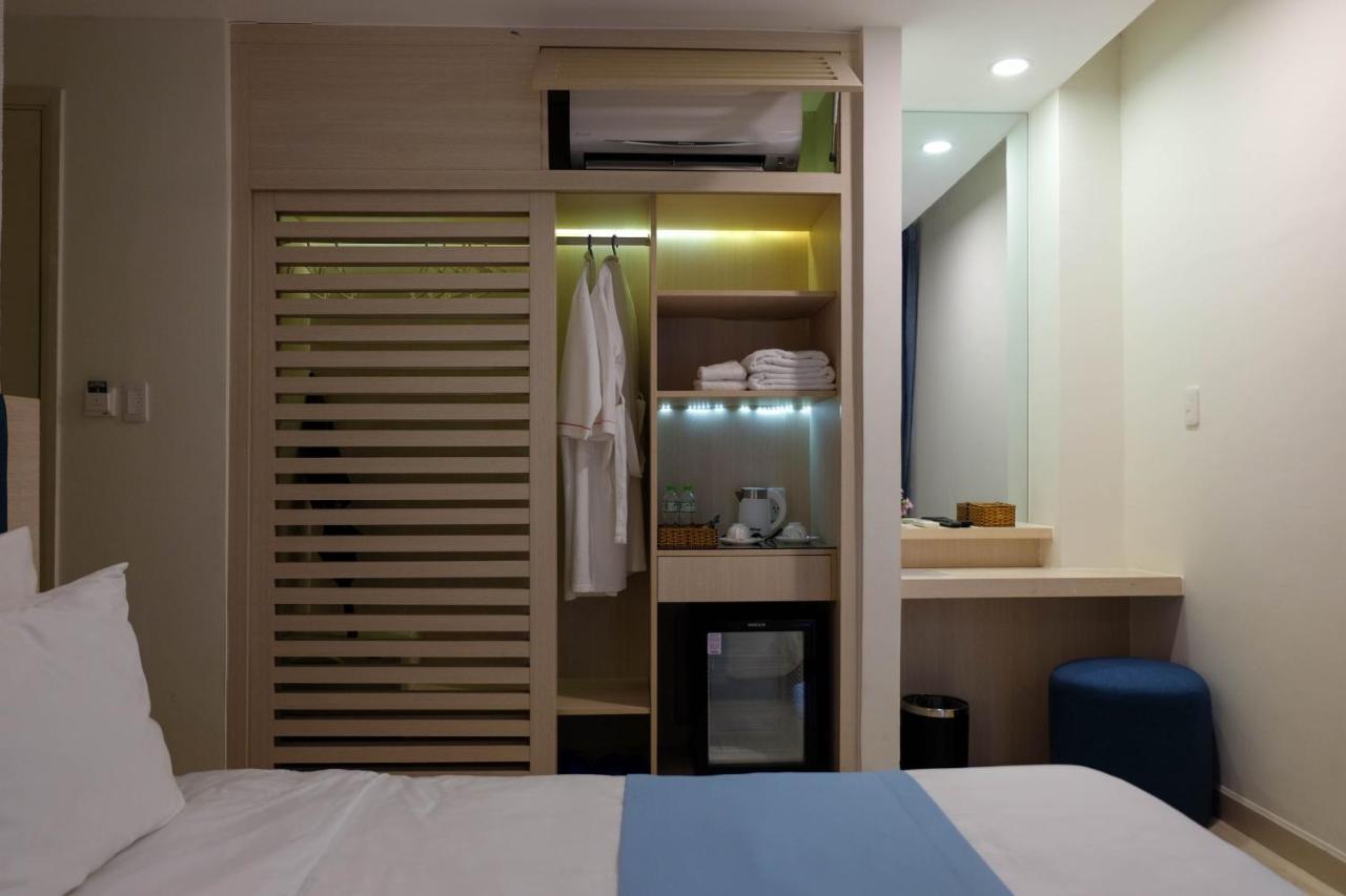 Private Villa At Oceanami Resort Phuochai 외부 사진